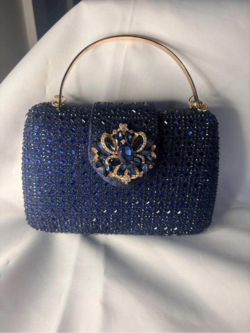 Elegant Navy Crystal Evening Bag with Gold Accents - Picture 2 of 9